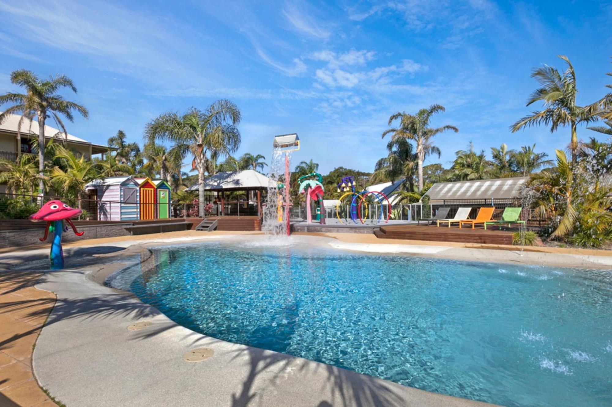 Wairo Beach Holiday Park Tabourie Lake Exterior foto